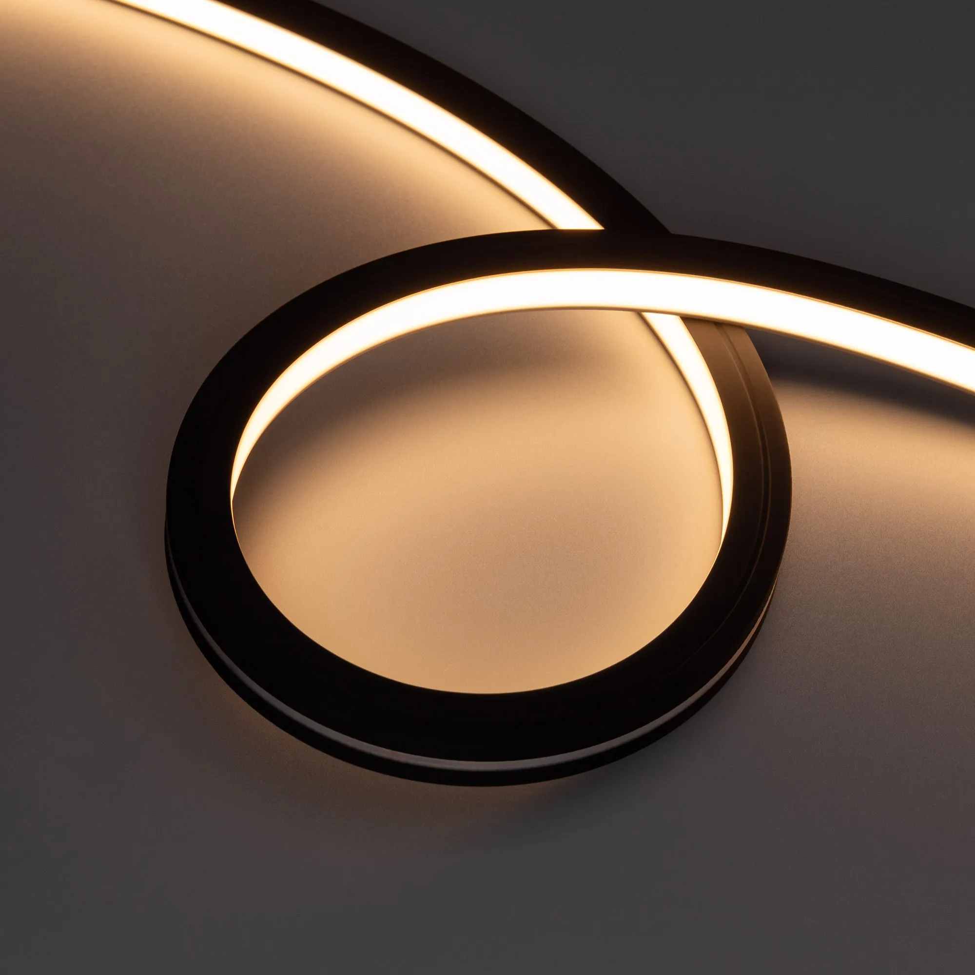 Лента герметичная NOVA-TOP-BLACK-A120-16x15mm 24V Warm3000 (10 W/m, IP67, 2835, 5m, wire x2) (Arlight, Вывод боковой, 5 лет) - изображение товара